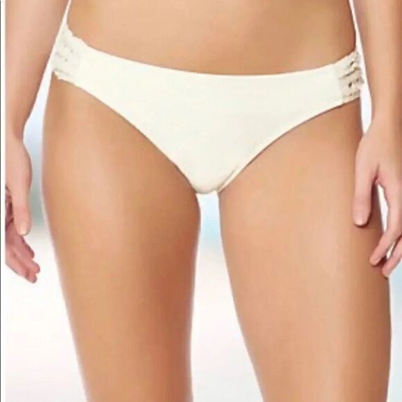 Jessica Simpson Flower Crochet Side Swim Bottom XL - Picture 1 of 8